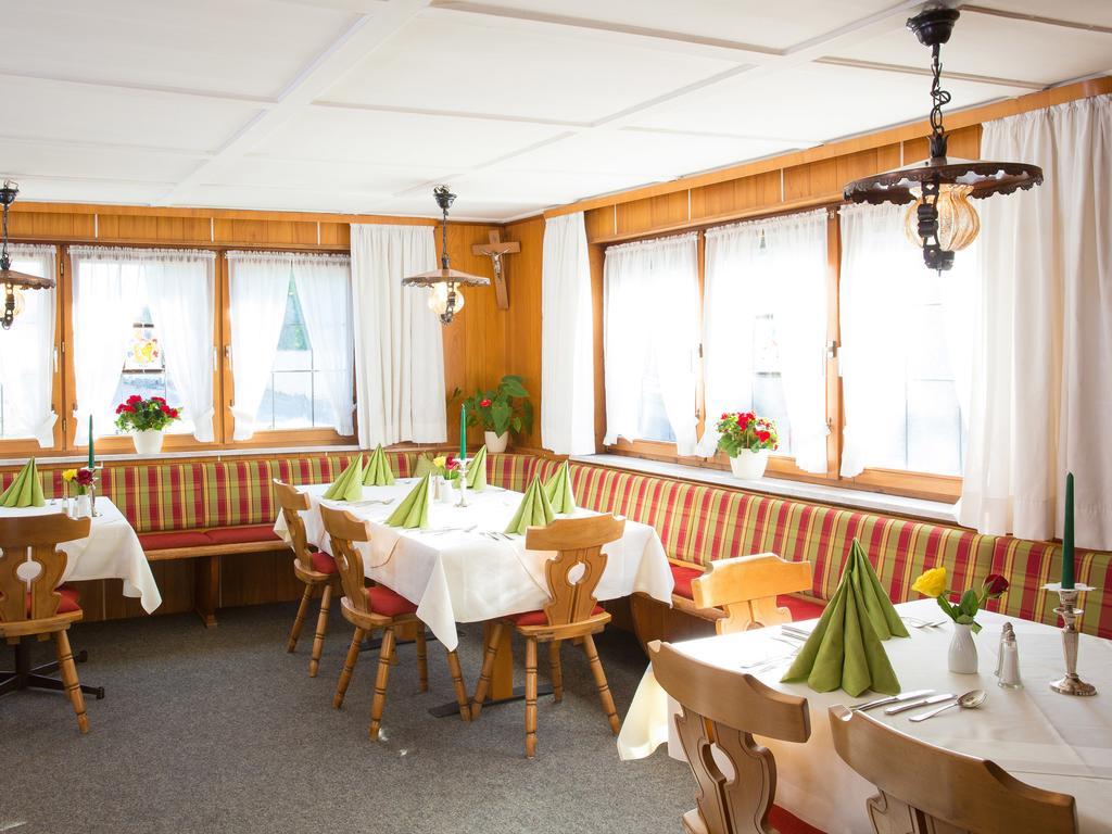 ランドホテル モーレン Neuravensburg エクステリア 写真